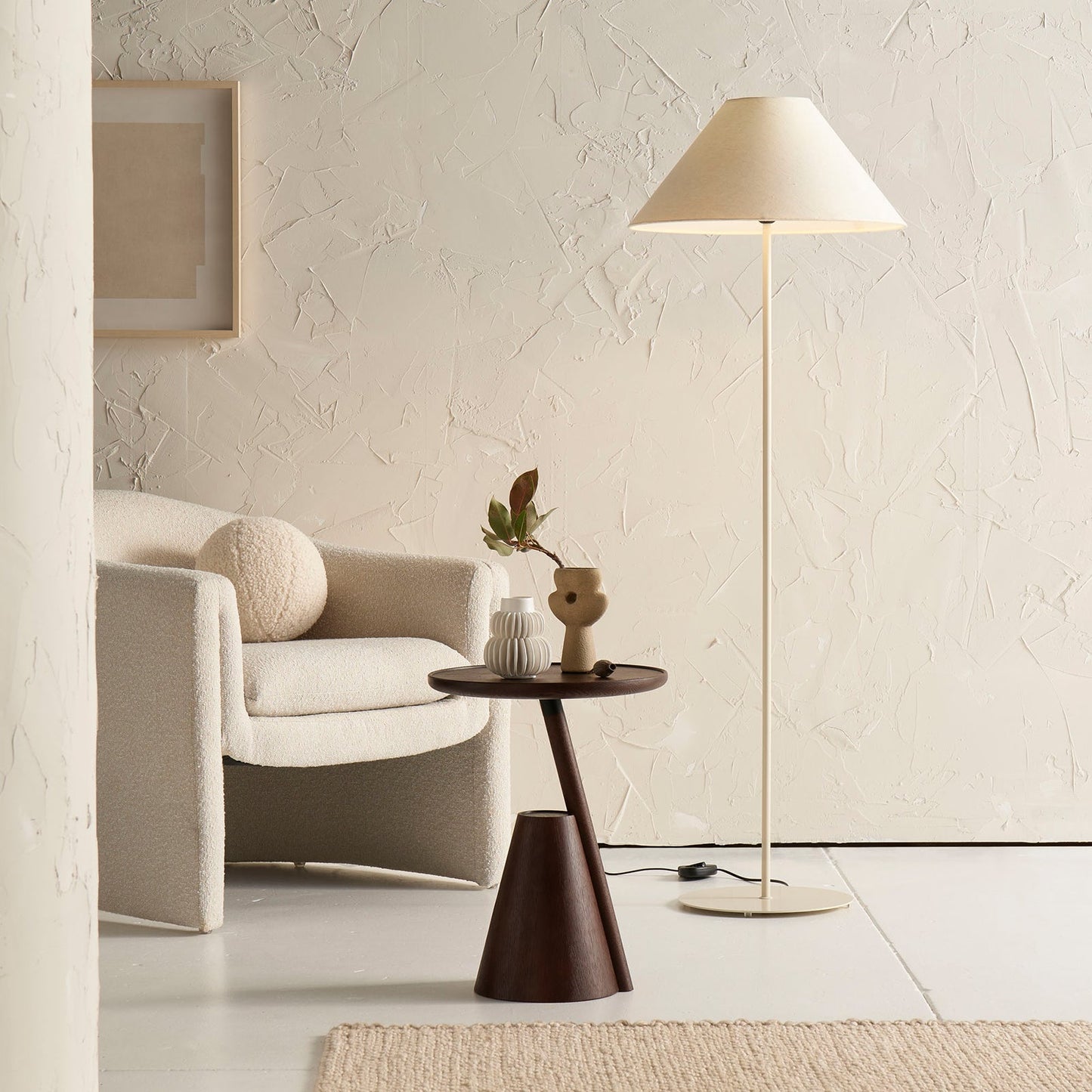 Hetta Floor Lamp