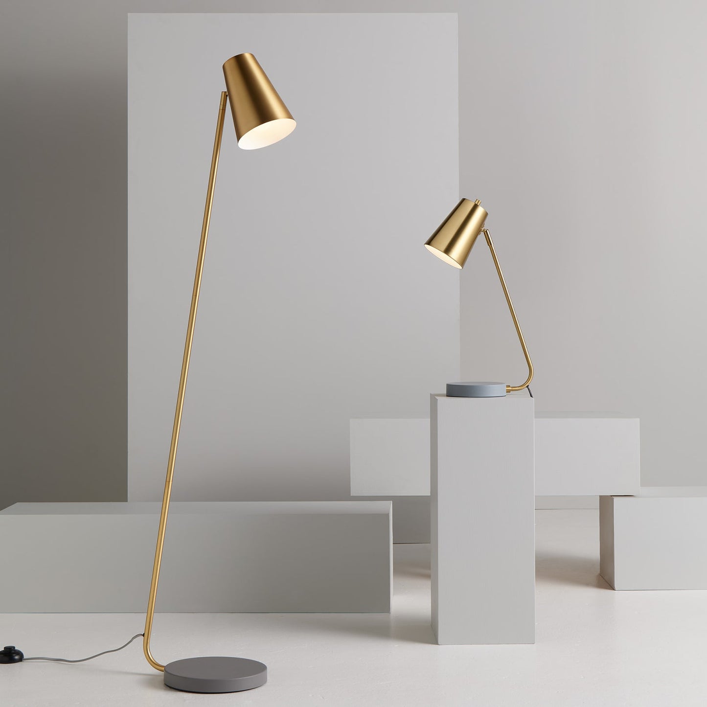 Arlen Floor Lamp